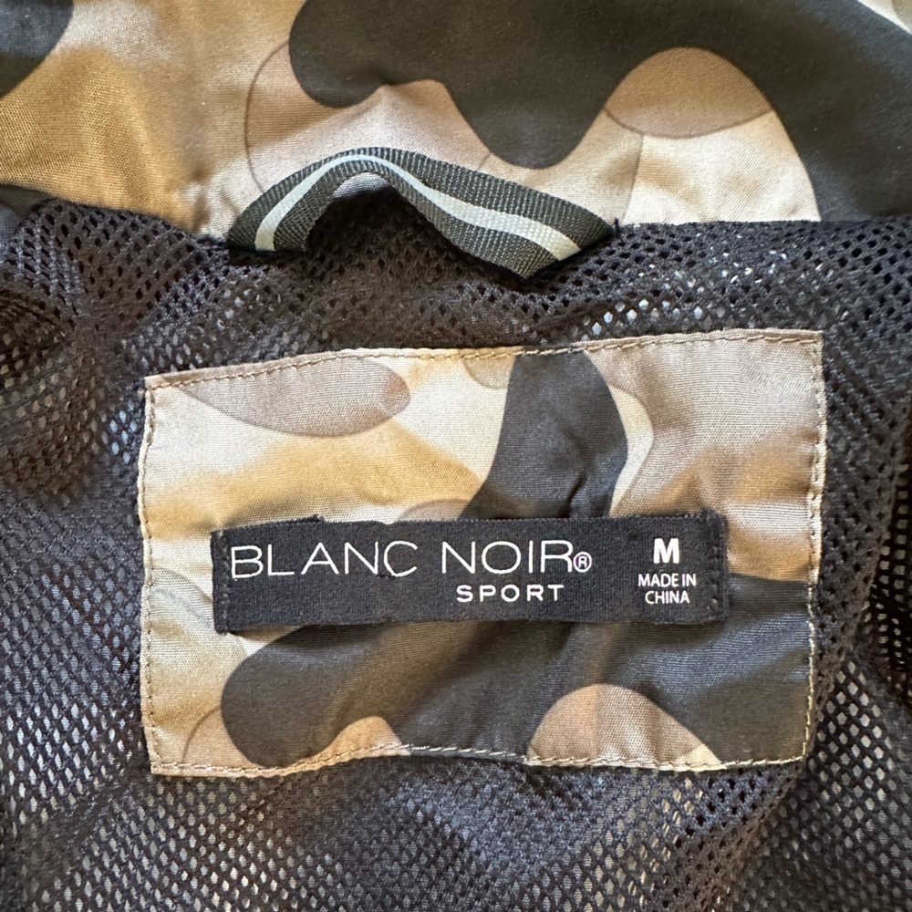 Blanc Noir Camo Cropped Bomber Jacket with side stripe Size M - Picture 13 of 15